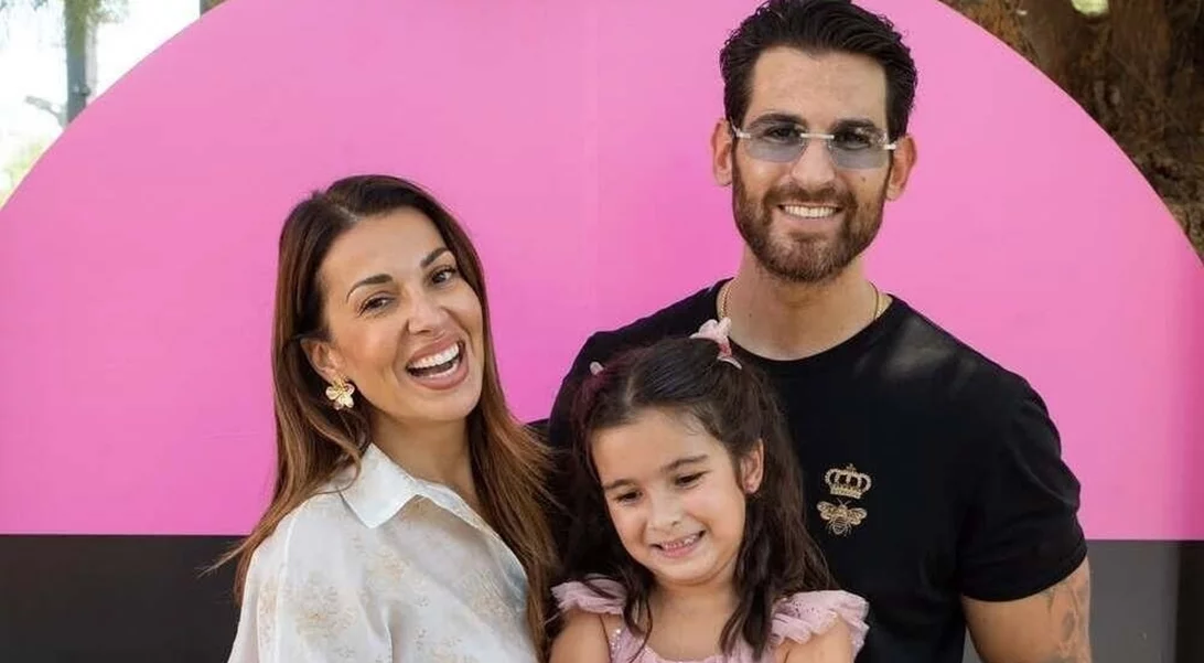 Η Ελένη Χατζίδου και ο Ετεοκλής Παύλου διοργάνωσαν το πιο εντυπωσιακό θεματικό πάρτι για τα γενέθλια της Μελίτας