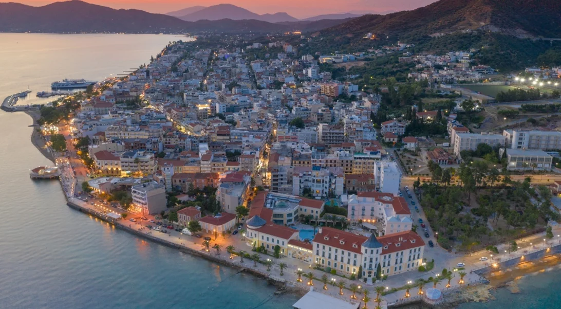 Οι κάτοικοι της Βόρειας Εύβοιας ζητούν να φύγει όσο πιο γρήγορα το μαύρο από τη ζωή τους