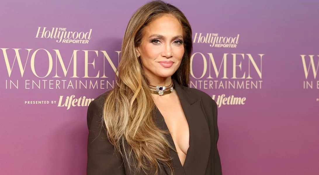Jennifer Lopez | Το αγενές στιγμιότυπο στο κόκκινο χαλί που έγινε viral