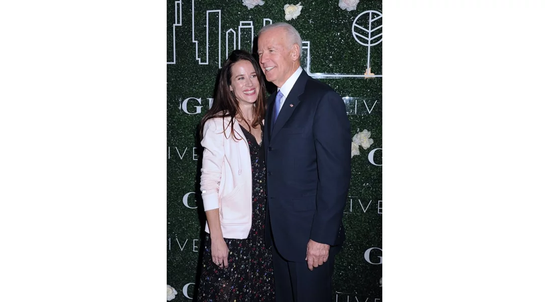 Ashley Biden | Η κόρη του Joe Biden λατρεύει τη μόδα και έχει ήδη γίνει viral για τον τρόπο που χορεύει