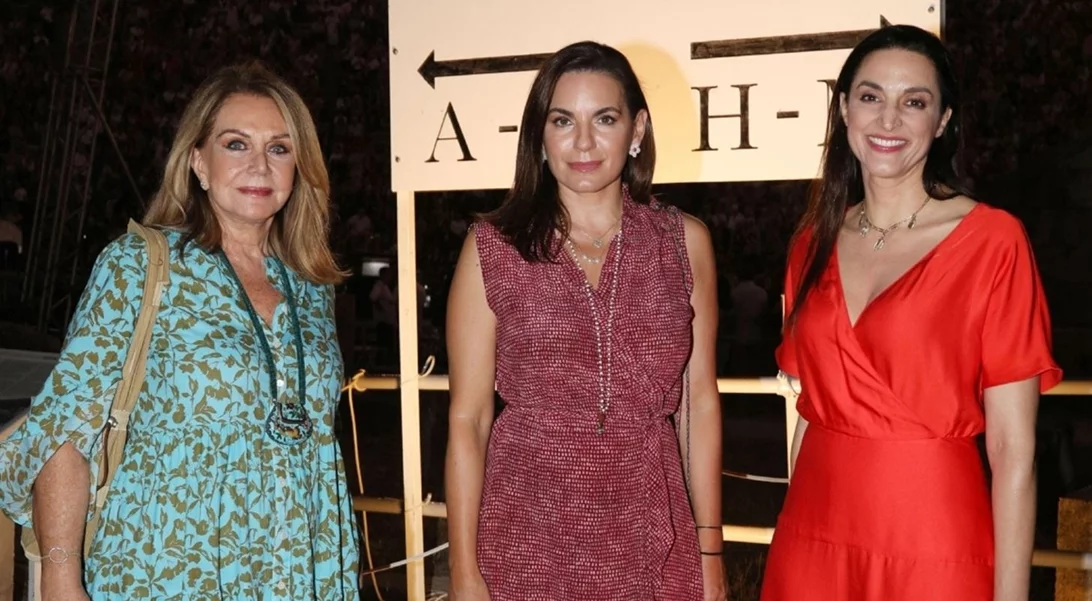 Επίδαυρος | Οι παρουσίες που ξεχώρισαν στη συναυλία του Θεόδωρου Κουρεντζή και της ορχήστρας Utopia