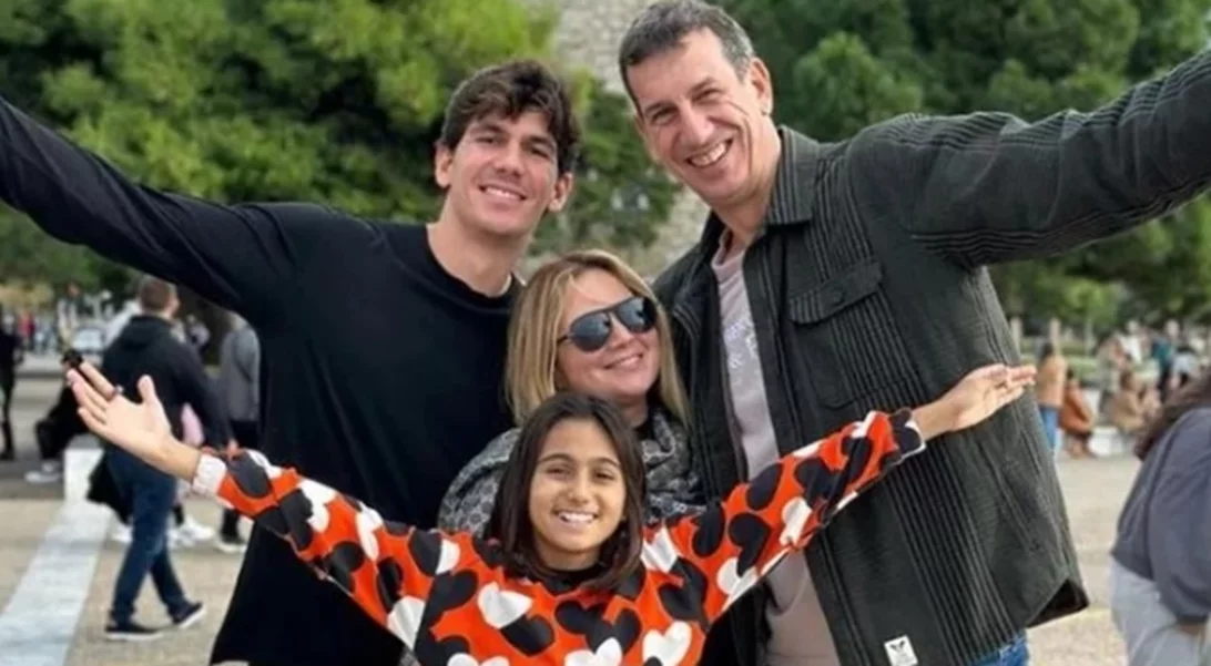 Σοφία Γαλακτερού | Η 9χρονη κόρη της Νάνσυ Ζαμπέτογλου και του Νάσου Γαλακτερού στον πρώτο της "κινηματογραφικό ρόλο"