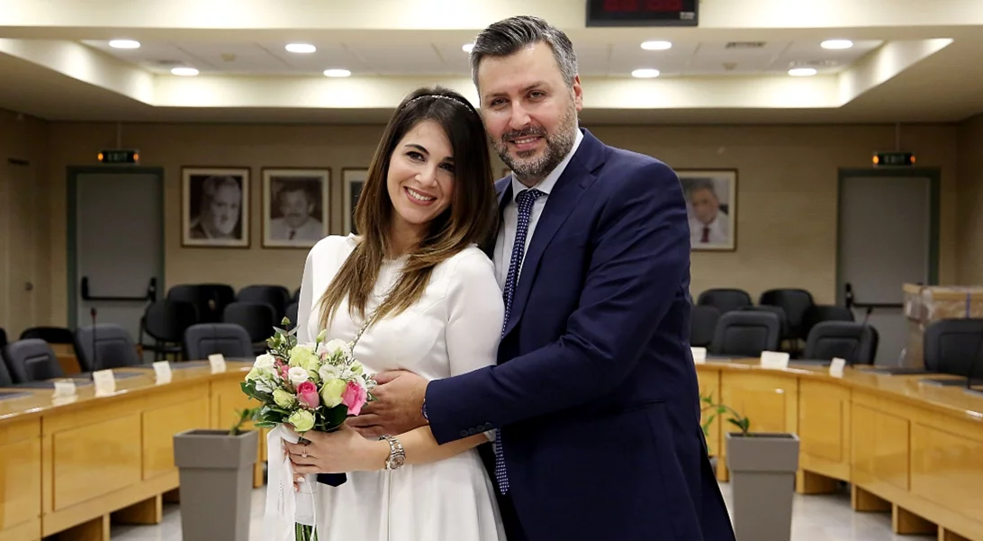 Ο Γιάννης Καλλιάνος για τη γέννηση του παιδιού του | "Δεν θα μπορούσα να είμαι στον τοκετό, δεν αντέχω τα αίματα"