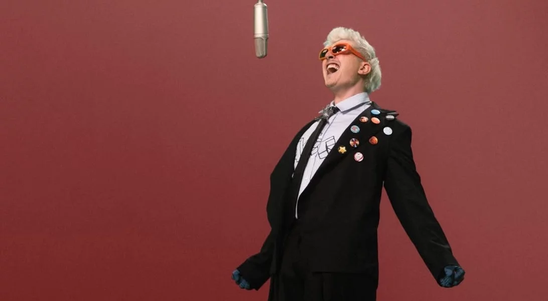 Ο Good Job Nicky ποζάρει με τη Σοφία Αλιμπέρτη & τον αδερφό του, Μιχαήλ | Το μήνυμα πριν τον μεγάλο τελικό της Eurovision