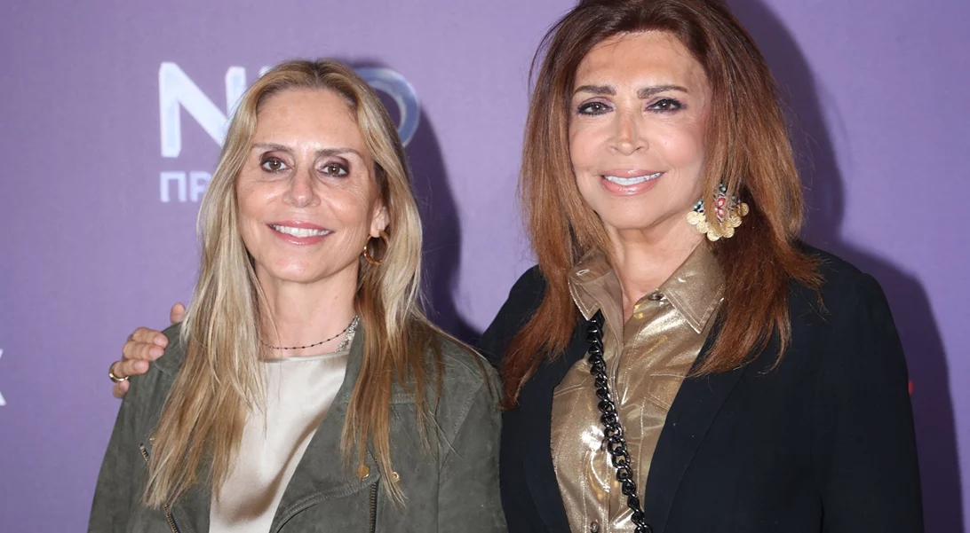 Μιμή Ντενίση | H chic εμφάνιση στην παρουσίαση του νέου προγράμματος της ΕΡΤ και η επιστροφή στο τηλεοπτικό σκηνικό