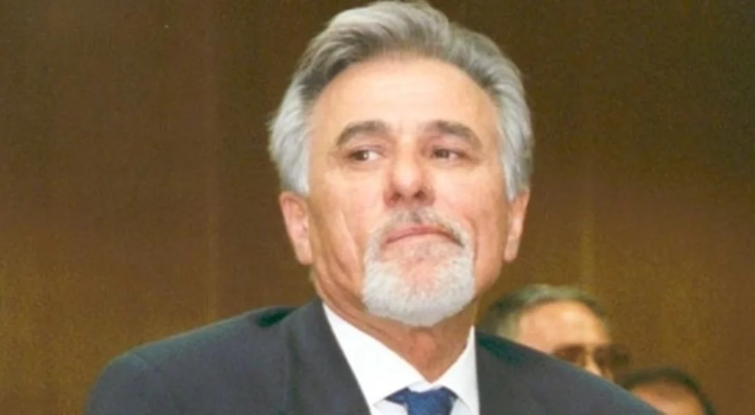 Πέθανε ο δημοσιογράφος Σπύρος Καρατζαφέρης - Συντετριμμένος ο αδελφός του, Γιώργος