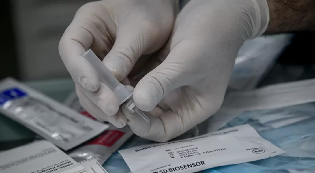 Δύο δωρεάν self test για όλους στις γιορτές - Μητσοτάκης | Θα ήταν άδικο το rapid test στους εμβολιασμένους