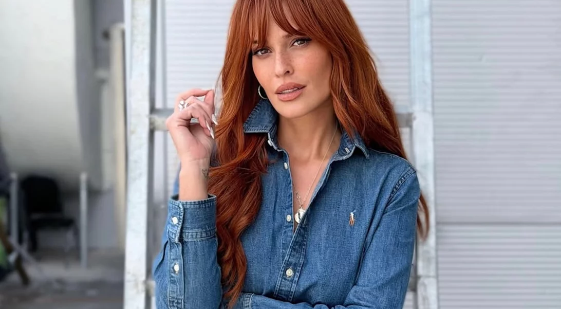 Σίσσυ Χρηστίδου | Άνοιξε το πανέμορφα στολισμένο σαλόνι του σπιτιού της στα Βριλήσσια