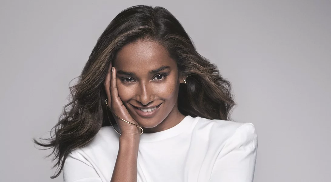 Η Nidhi Sunil είναι η νέα global ambassador της L’Oréal Paris