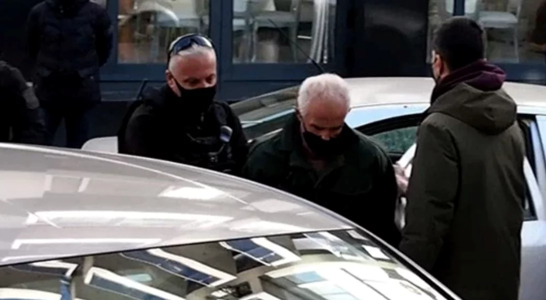 Αδιανόητη εξέλιξη με τον μητροκτόνο στα Γρεβενά: Βίασε τη μητέρα του πριν τη στραγγαλίσει - Είχε σκοτώσει και τη γιαγιά του