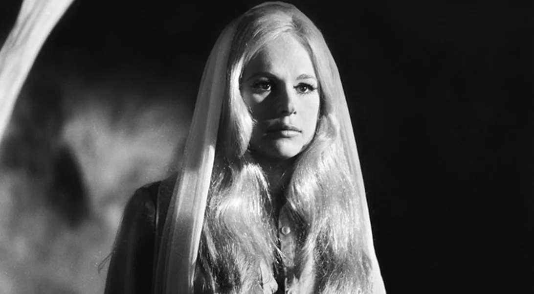 Αλίκη Βουγιουκλάκη | Όταν υποδύθηκε τη βασίλισσα Αμαλία, πριν από 50 χρόνια