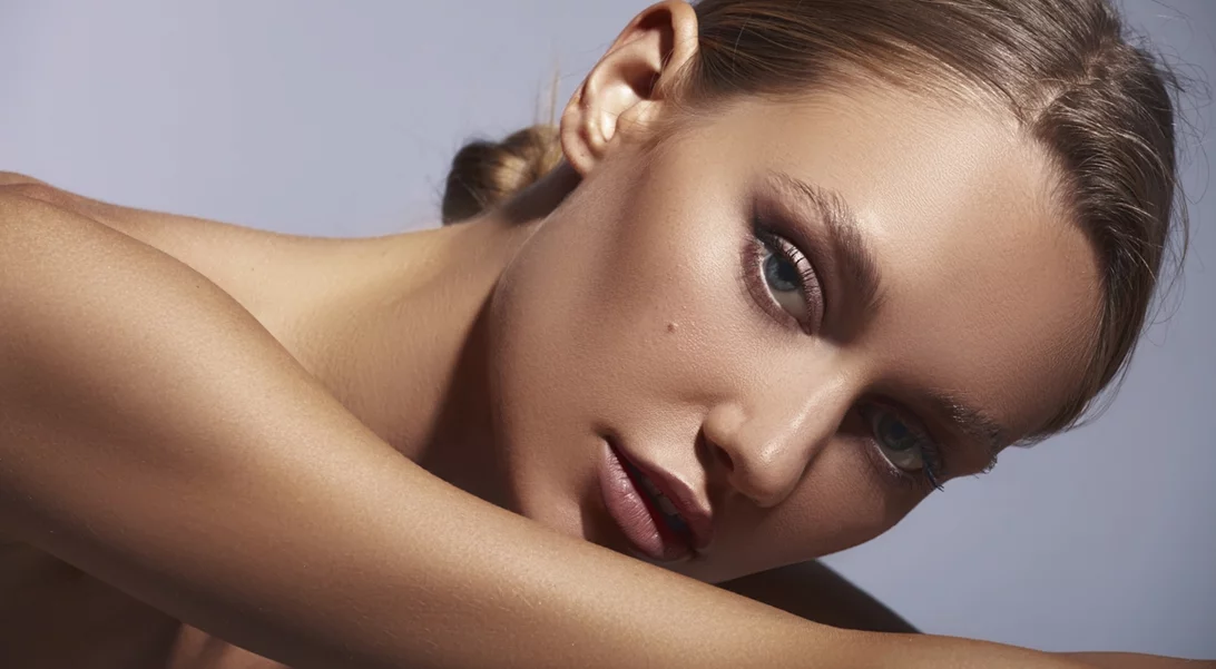 Ρετινόλη | 5 μύθοι και αλήθειες για το αντιγηραντικό αυτό συστατικό που κάθε δερματολόγος θέλει να γνωρίζουμε