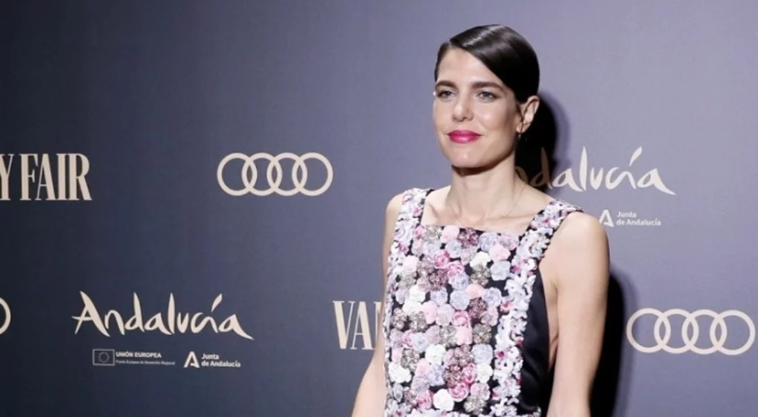 Βιβλίο της Σαρλότ Κασιράγκι με "φιλοσοφικές και λογοτεχνικές αναζητήσεις"