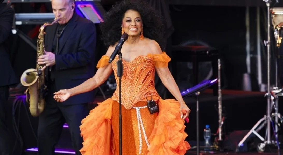 Η Νταϊάνα Ρος κάνει ντεμπούτο σε νέο Billboard Chart για πρώτη φορά στην καριέρα της