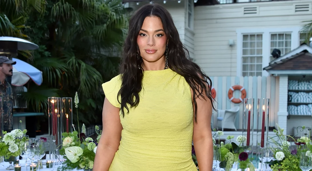 Fashionistas POV | Η ημέρα που σταμάτησα να κρύβω το σώμα μου φορώντας αποκλειστικά μαύρα ρούχα