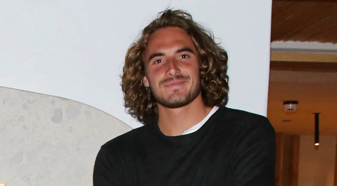 Πώς σχολίασε ο πατέρας Τσιτσιπάς τις δηλώσεις του γιού του για τα εμβόλια κορονοϊού