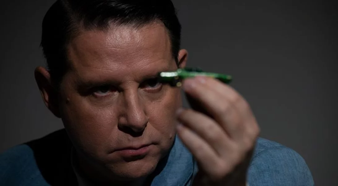 Δημήτρης Μυλωνάς | "Το θέατρο έβγαλε τα μάτια του, σαν άλλος Οιδίποδας, και είδε"