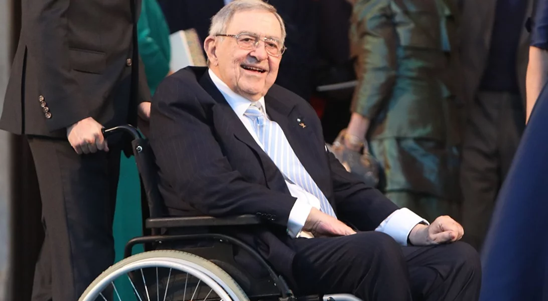 Στο "Αττικόν" με κορονοϊό ο τέως Βασιλιάς Κωνσταντίνος - Εμφανίζει ήπια συμπτώματα