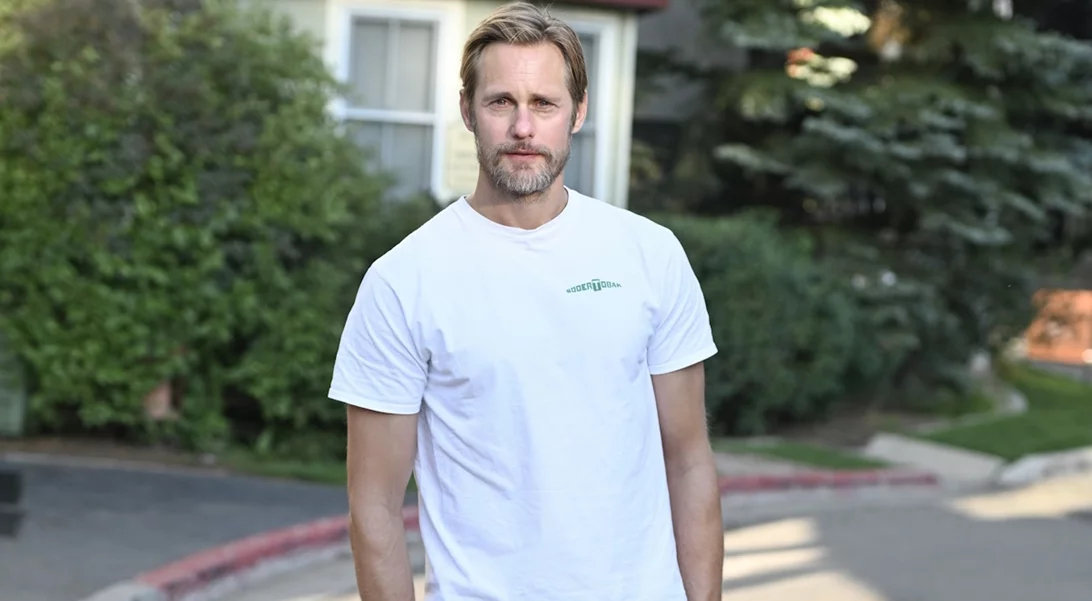 Μήπως ο Alexander Skarsgård έκανε τυχαία come out; Η viral δήλωση που αναστάτωσε το Χ