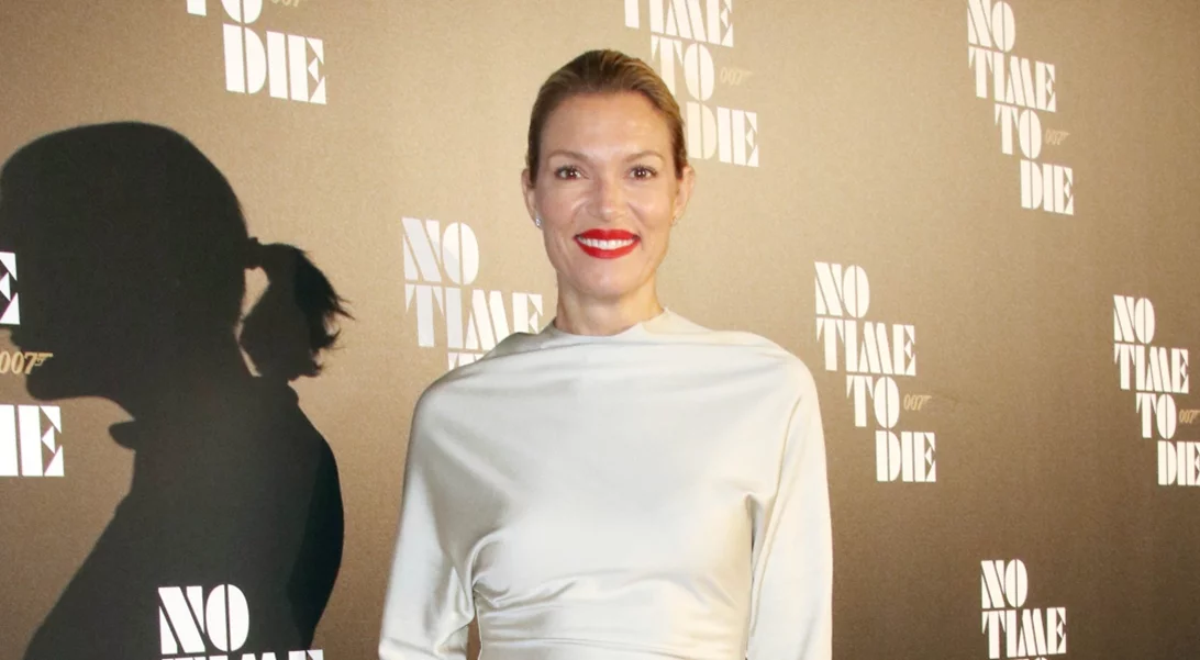 Η δημιουργία που φόρεσε η Βίκυ Καγιά στο ''Dancing with the Stars'' βγήκε από τα όνειρα μας