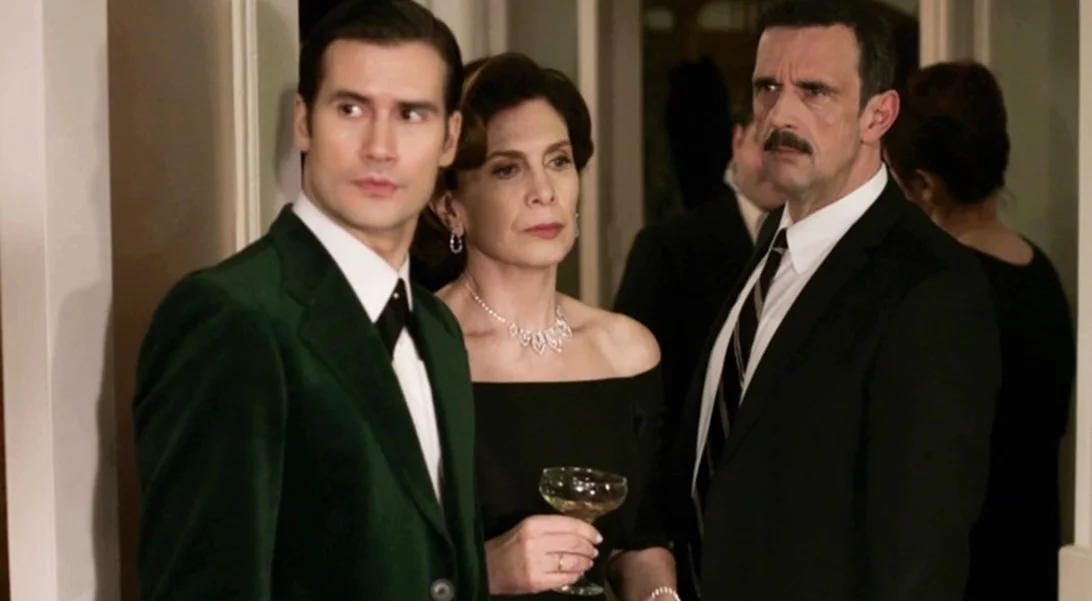 Ξανά μαζί οι πρωταγωνιστές από τις "Άγριες Μέλισσες"; Σε αυτήν τη σειρά τους θέλουν μαζί