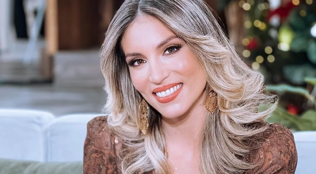 "Όλη μου η ζωή…" | Η Αθηνά Οικονομάκου κοιτάει τον Μάξιμο και τη Σιέννα και "λιώνει"