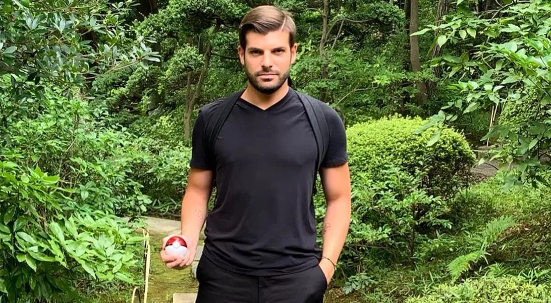 Φίλιππος Τσαγκρίδης | To Instagram story από ταβέρνα στα Άνω Πετράλωνα