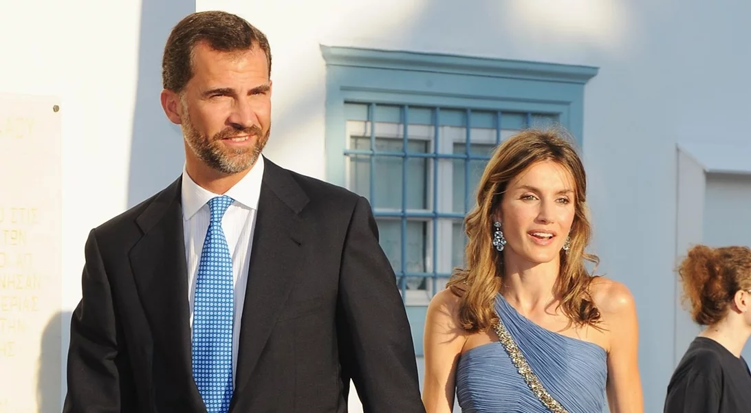 H βασίλισσα Letizia στις Σπέτσες για τον γάμο του Νικόλαου Ντε Γκρες