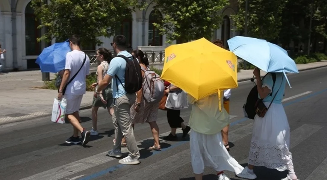 Μέτρα προστασίας από τον καύσωνα - Ποιοι κινδυνεύουν περισσότερο