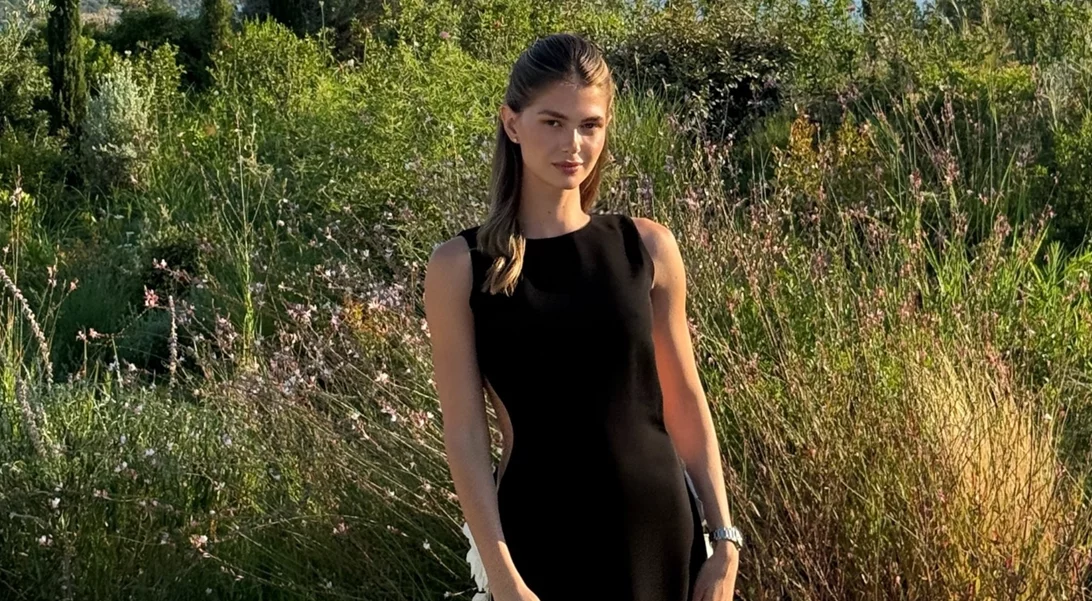 Η Αμαλία Κωστοπούλου με το τζιν από τη Zara που κάθε κομψή γυναίκα χρειάζεται στη συλλογή της