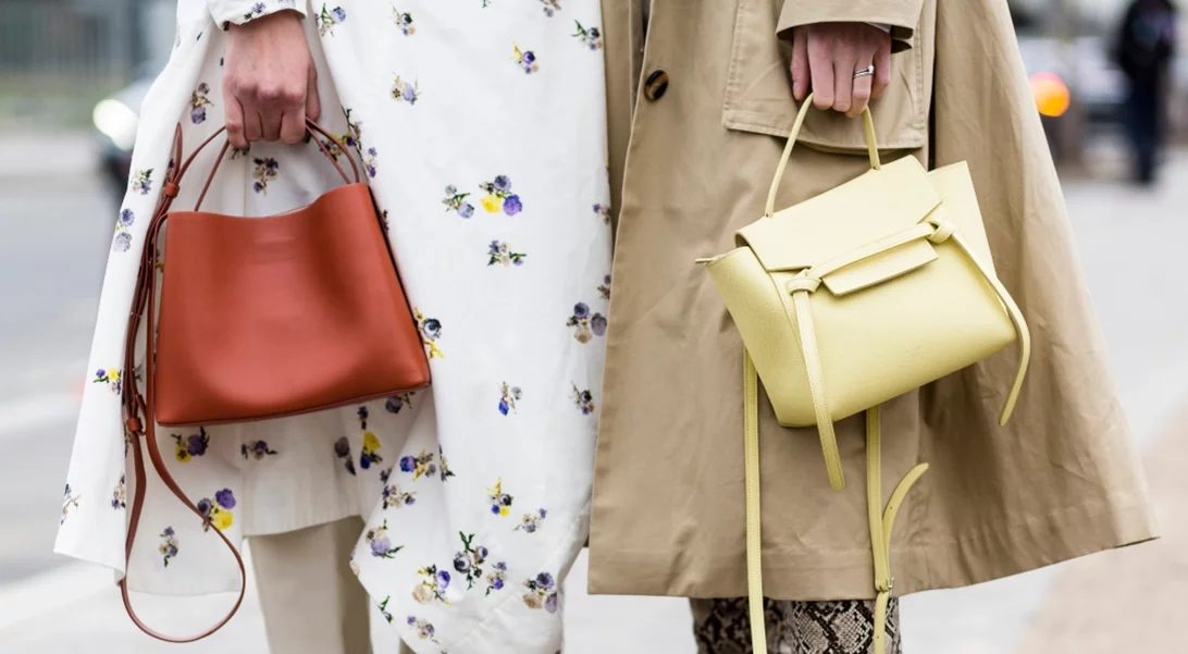 Τάσεις 2022 | Ποιες τσάντες θα κρατήσουν οι πιο ενημερωμένες fashionistas