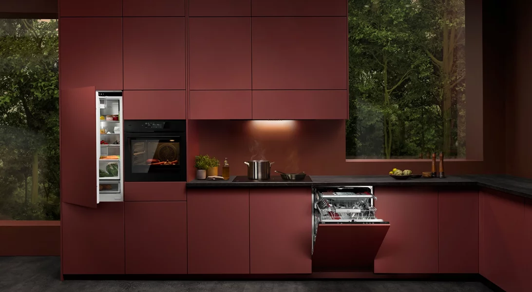 Όταν η τεχνολογία συναντά την υψηλή γαστρονομία | AEG και Άκης Πετρετζίκης ενώνουν δυνάμεις σε μία συνεργασία - έκπληξη