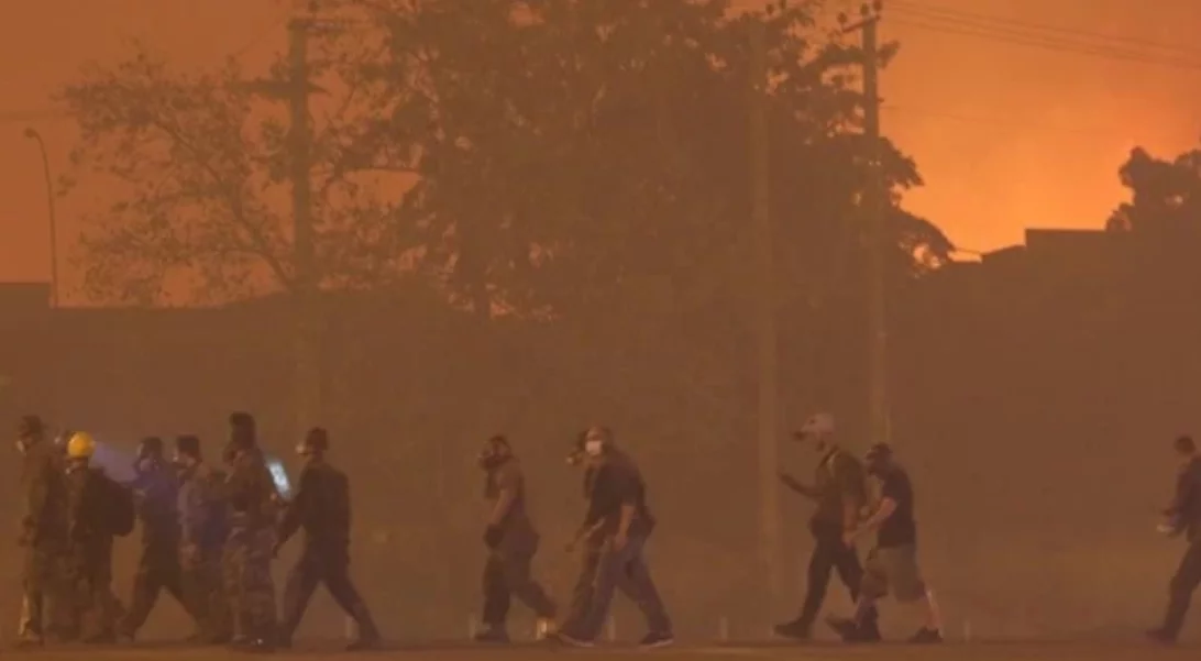 Φωτιά στην Κερατέα | Ορατός από το διάστημα ο καπνός από την πυρκαγιά, που έφτασε έως τις Σπέτσες [Εικόνες]