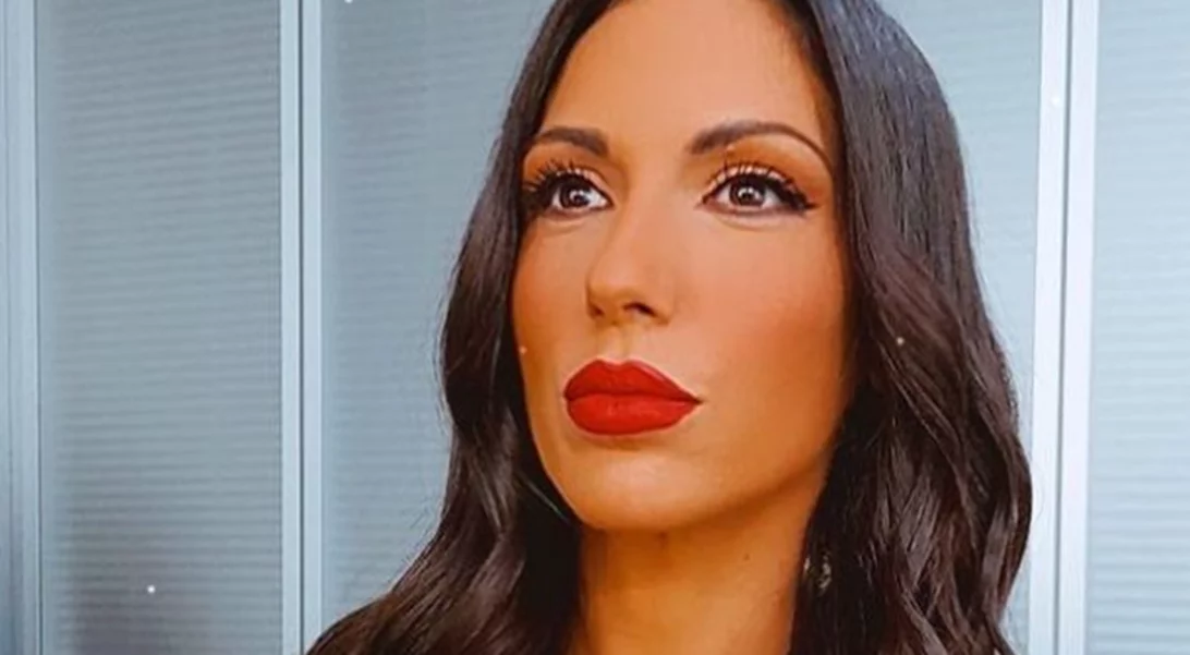 Ανθή Βούλγαρη | Tρώει κόλλυβα για να δυναμώσει από τον κορονοϊό (βίντεο)