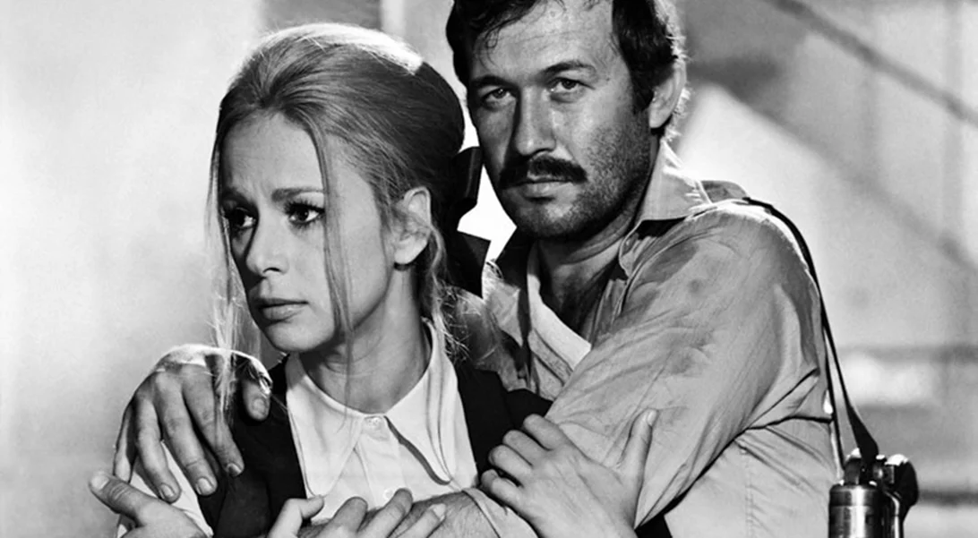 Αλίκη Βουγιουκλάκη | Αυτός ήταν ο αρχικός τίτλος της ταινίας "Υπολοχαγός Νατάσσα"