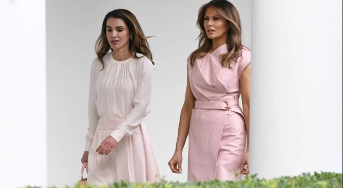 Βασίλισσα Rania | To γεύμα σε εστιατόριο με τη Melania Trump στη Φλόριντα - Η φωτογραφία που κάνει τον γύρο του κόσμου