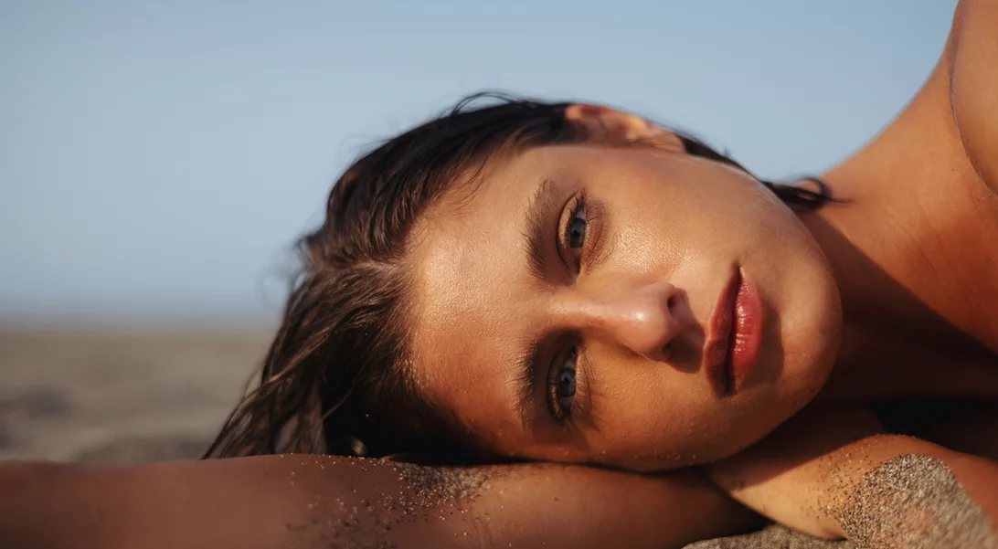 Φάκελος αντιγήρανση | Η καινοτόμος αντηλιακή σειρά που καλύπτει όλες τις ανάγκες της επιδερμίδας