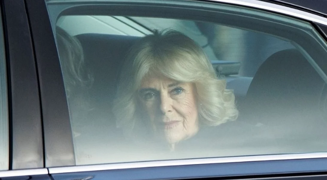 Η βασίλισσα Καμίλα αποκάλυψε πως έπασχε από πνευμονία