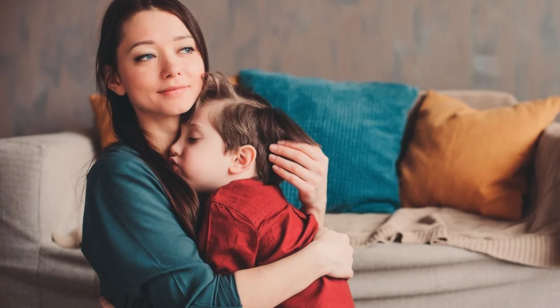 "Δεν είμαι καλή μαμά, αν φωνάζω" | Πώς να διαχειριστείς τις ενοχές που νιώθουμε όλες οι μαμάδες