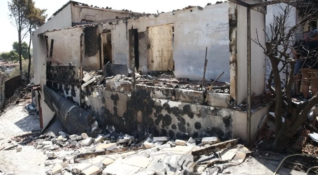 Καταβλήθηκαν οι αποζημιώσεις στους πληγέντες από την πυρκαγιά στο Κρυονέρι Αττικής τον φετινό Ιούλιο