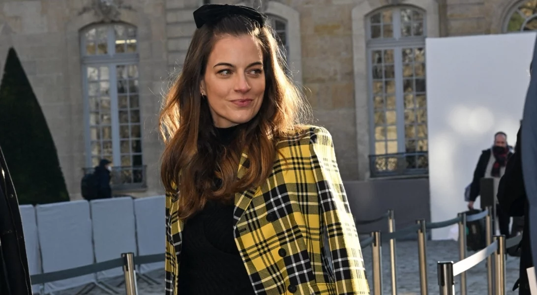 6+ 1 κομμάτια που θα κάνουν πιο σύγχρονο το ντύσιμό σου