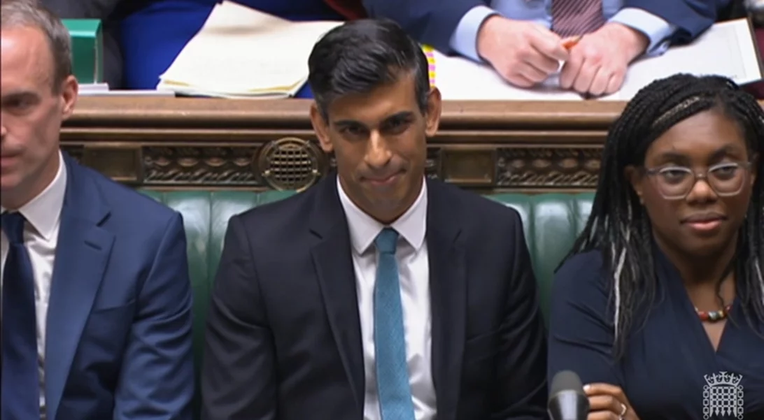 Ο Rishi Sunak είναι ο πλουσιότερος Βρετανός πρωθυπουργός. Ε και;