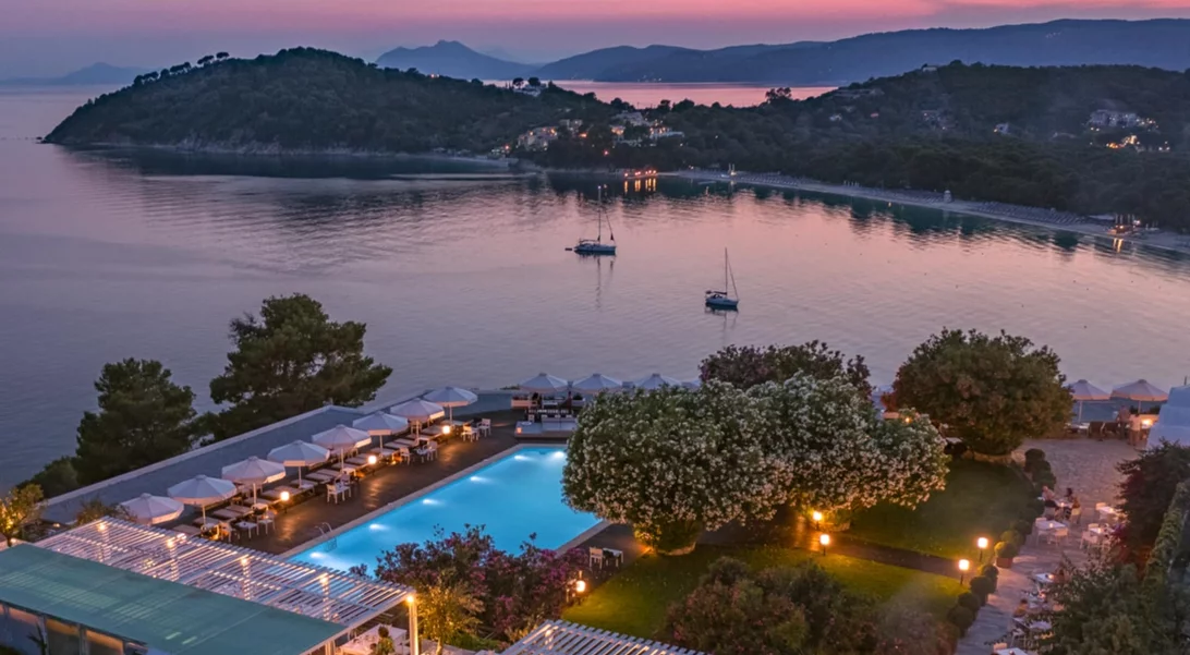 Πώς θα ζήσεις τις πιο όμορφες διακοπές σου στη Σκιάθο