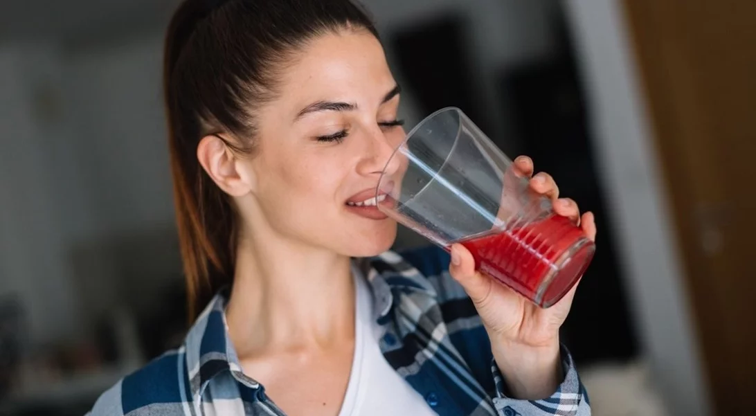 Tο άγνωστο ρόφημα που λιώνει το λίπος στην κοιλιά σε 30 ημέρες