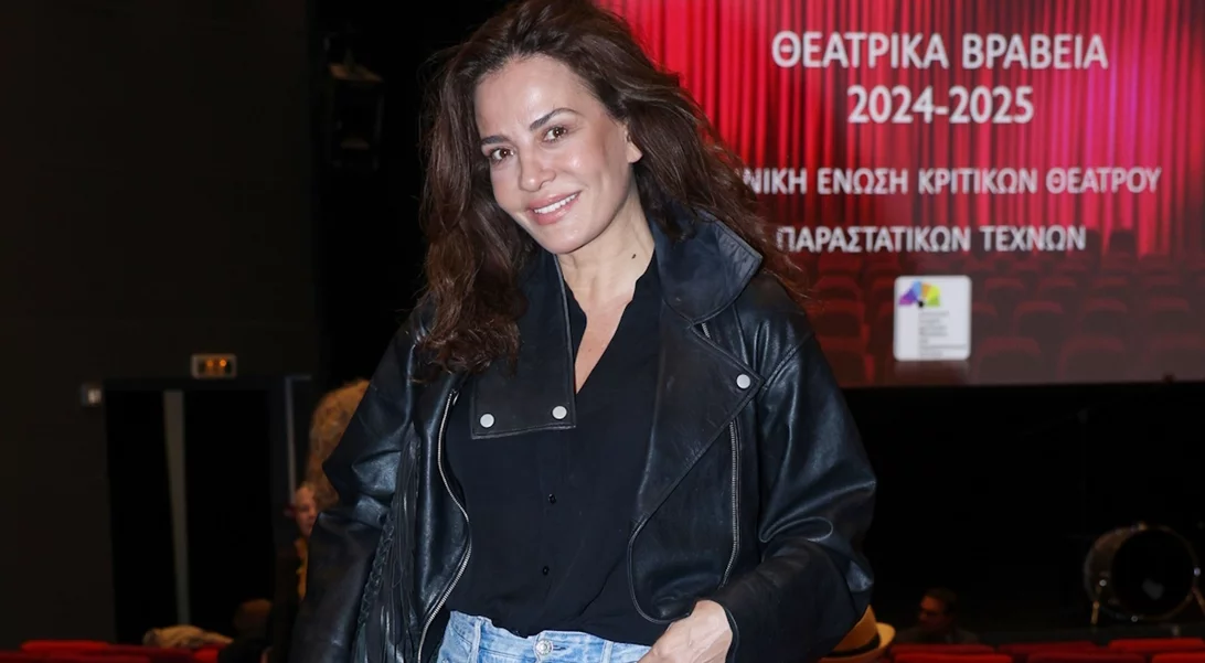 Δήμητρα Ματσούκα | H solo κοσμική εμφάνιση σε θεατρικά βραβεία