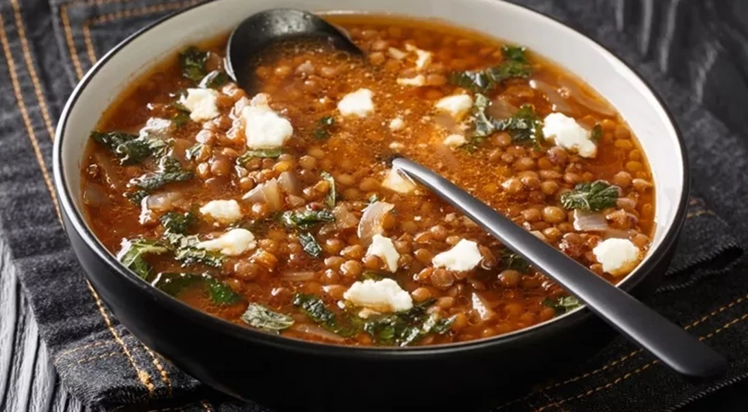 Φακές με φέτα | "Ρίχνει" το ασβέστιο την απορρόφηση σιδήρου; - Τι λέει η διατροφολόγος