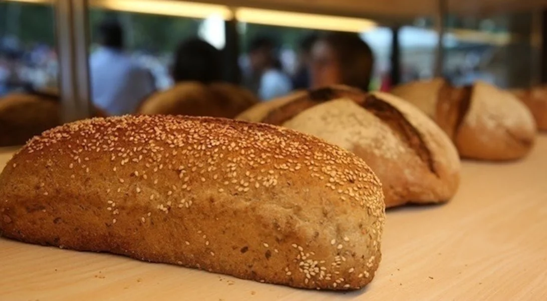 ΒΕΑ | Το φρέσκο ψωμί στην Ελλάδα, παραμένει από το 2020 το 2ο φθηνότερο στην Ευρώπη