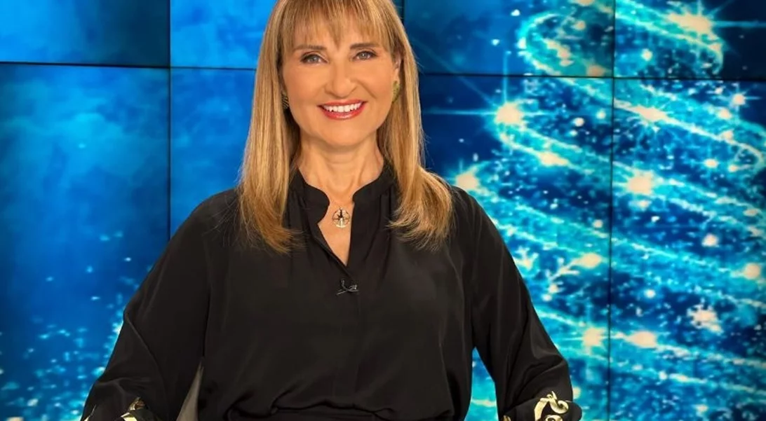 Μάρα Ζαχαρέα | Για κοκτέιλ στο Νέο Ψυχικό