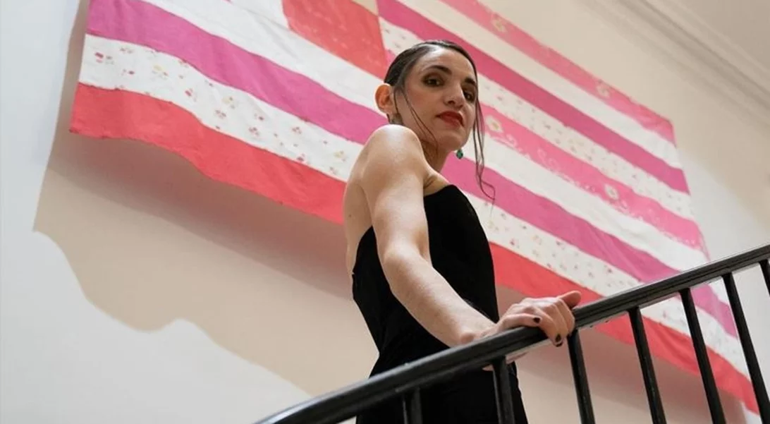 Γεωργία Λαλέ: "Η σύγχρονη Ελληνίδα είναι μία καρυάτιδα. Είναι η κολόνα της κοινωνίας, αλλά παράλληλα κουβαλάει και όλες τις ευθύνες της"