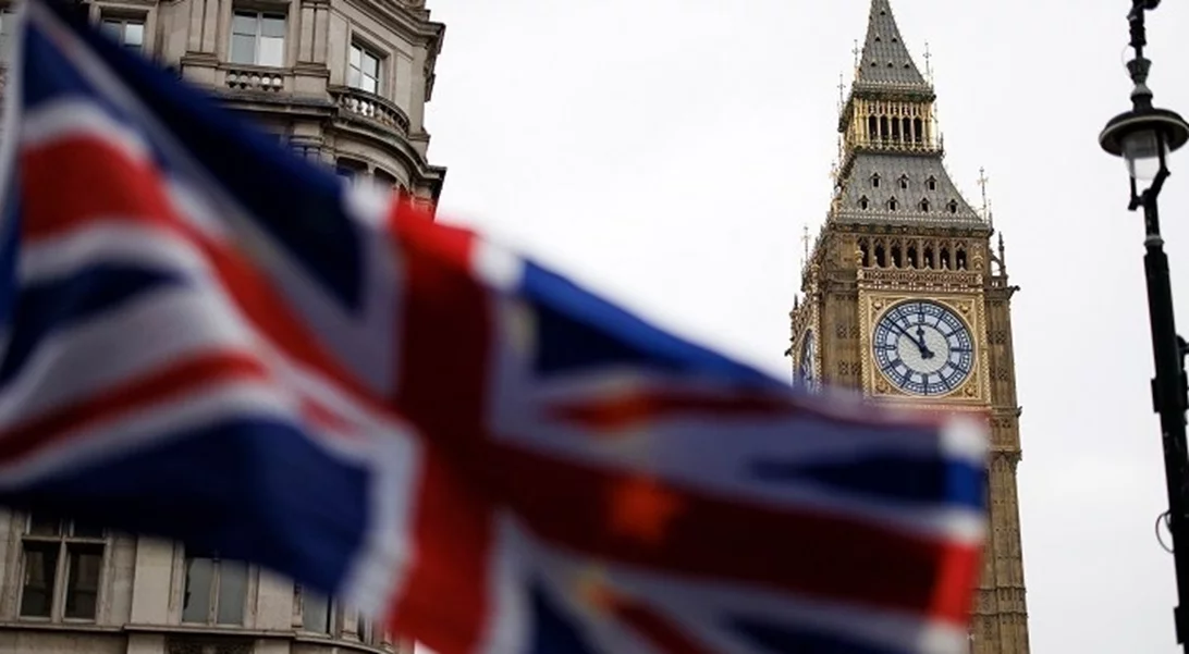 Βρετανία | Ανακοίνωσε σύμβαση 400 εκατ. λιρών με την Google Cloud πριν από την επίσκεψη Τραμπ